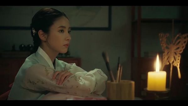 Tại sao phải xem "Nhà Sử Học Goo Hae Ryung" của Cha Eun Woo và Shin Se Kyung?9